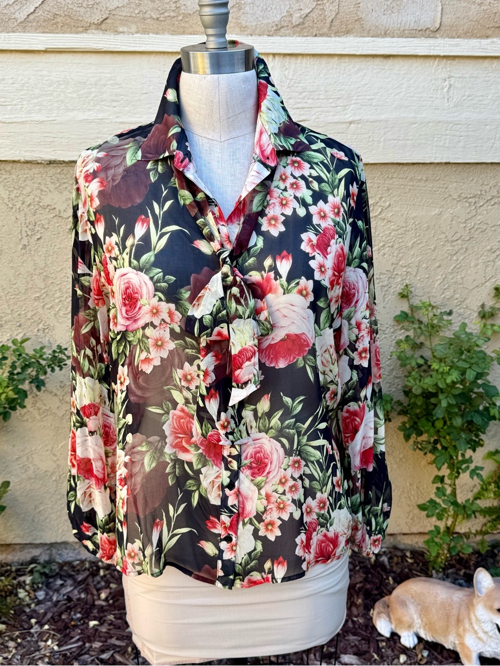 Lily silk Tie-Neck Floral sheer Blouse in Black with Pink Roses